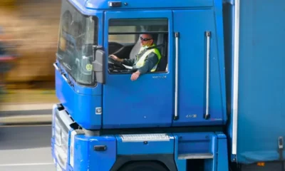 Czas pracy kierowcy bez prawniczego żargonu: limity, przerwy i to, co widzi tachograf